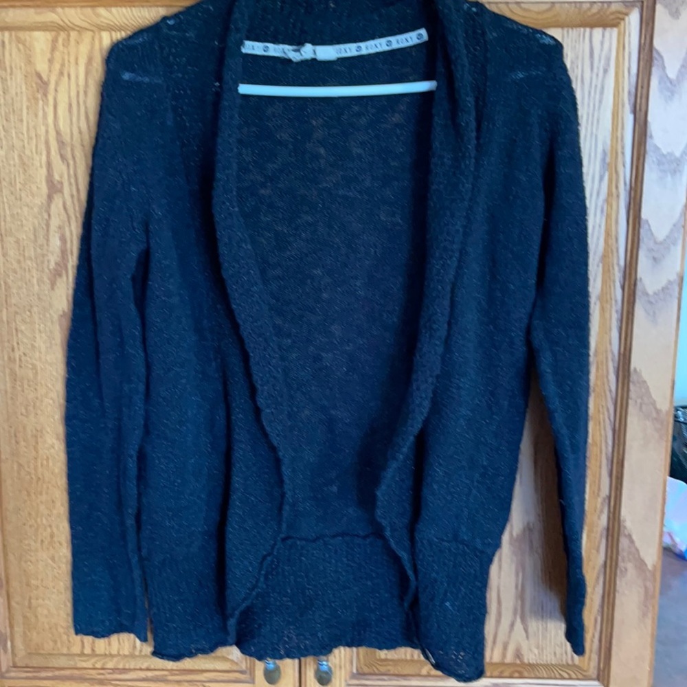 Roxy sweater size M🔥 super adorable 🥰